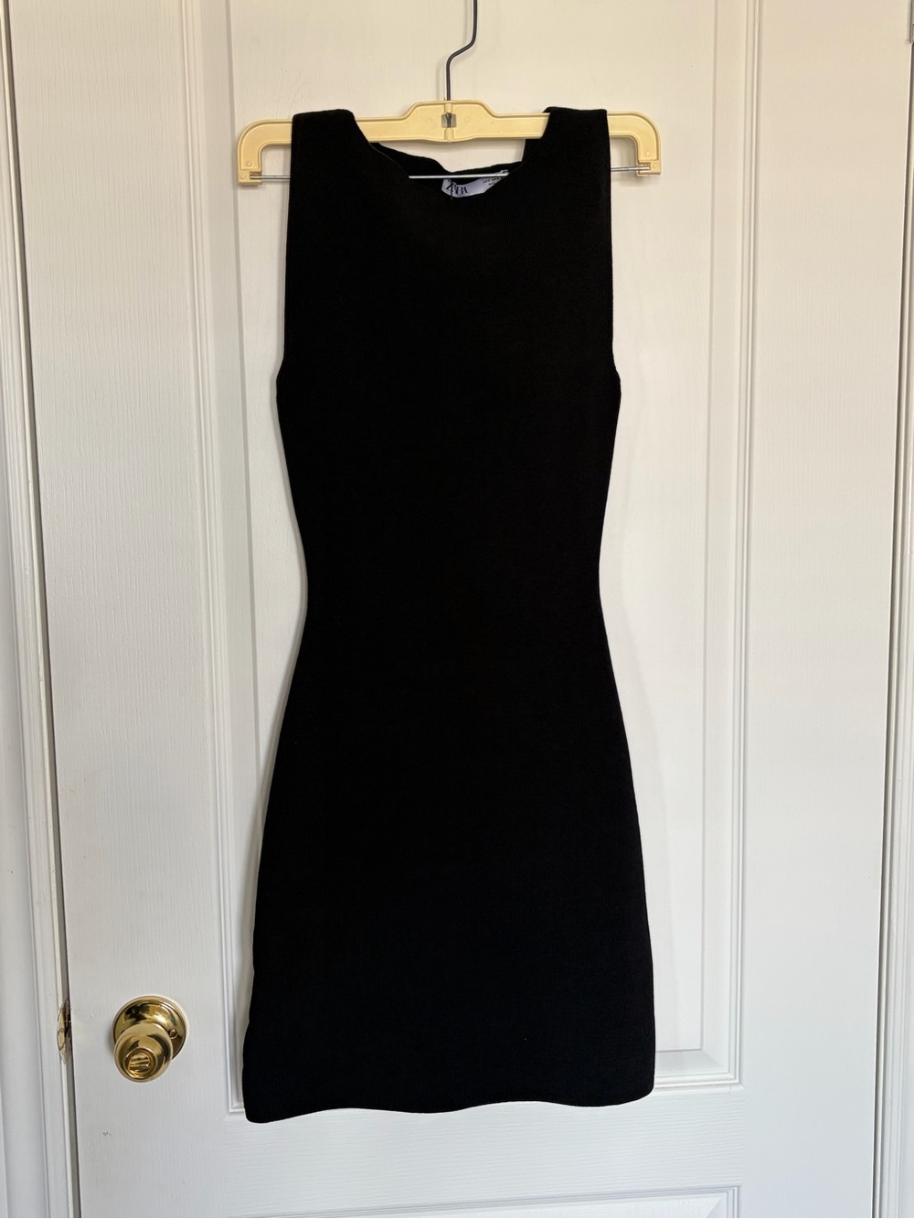 Zara Black Sleeveless Mini Sheath Dress